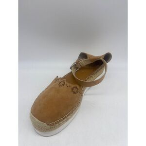 Vince Camuto Women Tan Lazer Cut Espadrille Sandals Size  9.5